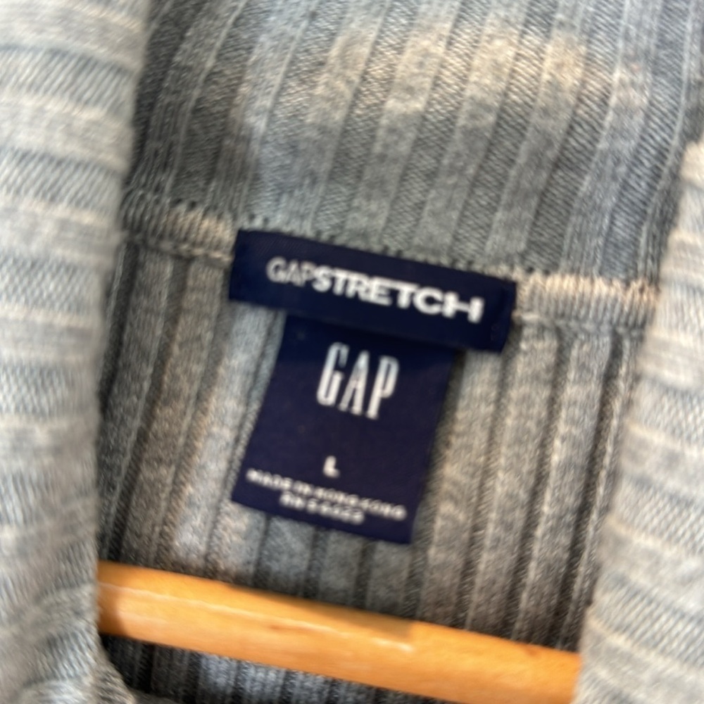 Gap Gray Long Sleeve Turtleneck stretch Ribbed Sweater size: Large - Picture 4 of 6